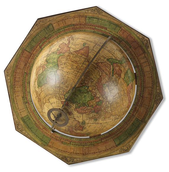  Globus - Pair of Celestial and Terrestrial Globes, 32 cm diameter. J. G. Doppelmayr 1728 (revised ed. by W. P. Jenig, 1789/90). - Weitere Abbildung